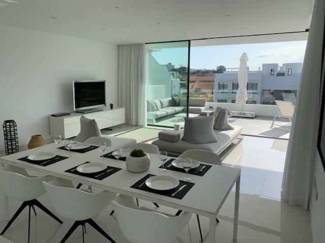 Cataleya Phase 2 Block 2 Apart. 2C Appartement Estepona Buitenkant foto